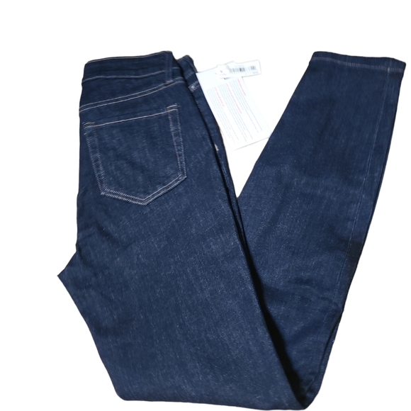 New with Tags jeans - Picture 2 of 2